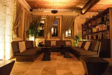 Millstone Cave Suites - 5