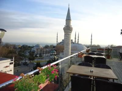 Lapis Inn & Spa ( Ex. Ambassador) - 6
