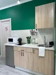 на Советский район, микрорайон Академгородок, улица Героев Труда, 11 - 12