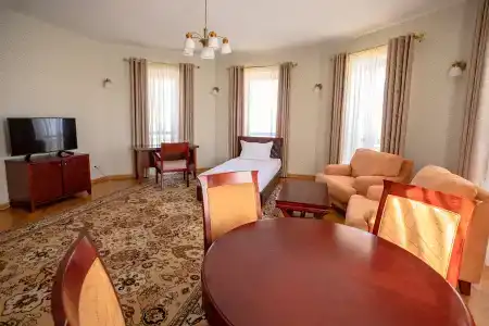 Латар - 12