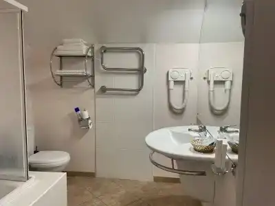 Чистые Пруды - 17