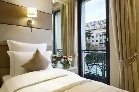 Ambassadori Hotel Tbilisi - 30