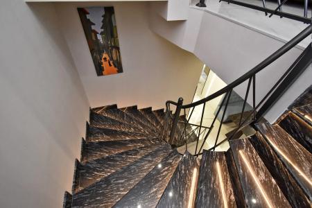 Avenue 23 - 9