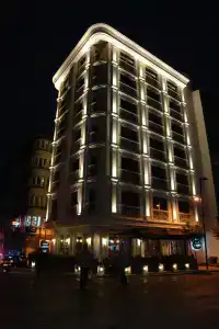 Le Mirage - 16