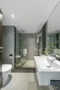 Golden Tulip Mandison Suites - 28