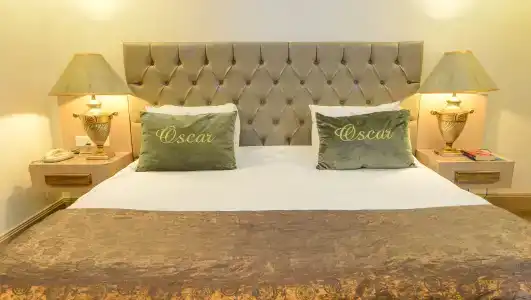 Oscar on a Sandy Beach & Casino - 44