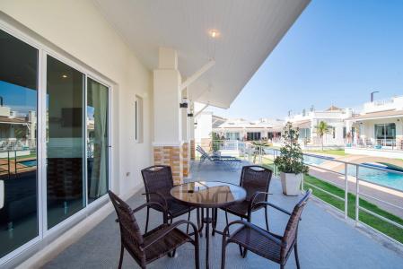 Oriental Beach Pearl - 112