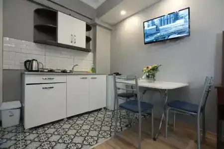 White Pearl Apart - 110
