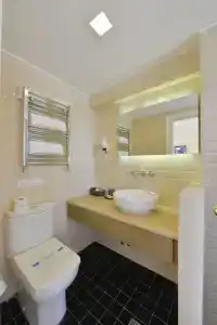 Agora Life - 30