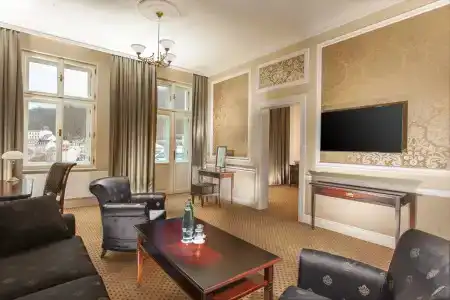 Luxury Spa Olympic Palace - 2