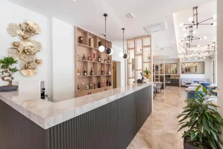 Boutique Momentum by Aycon - 15