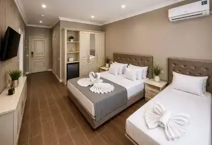 Elegant Resort - 32