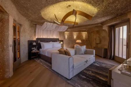 Alfina Cave-Special Category - 90