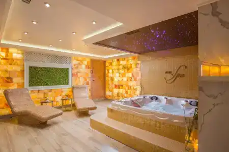 Nobil Luxury Boutique - 16