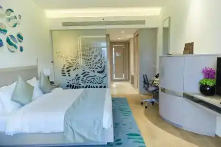 Royal m & Resort Abu Dhabi - 36