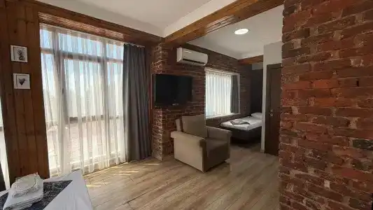 Han Suite - 134