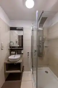 Bazilika alatt Panzió - 74