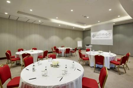 Pullman Istanbul & Convention Center - 35