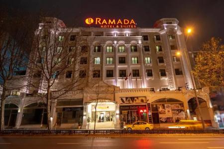 Ramada & Suites by Wyndham Istanbul Merter - 1