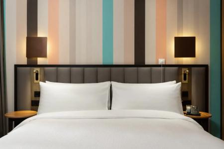 Ramada Encore by Wyndham - 6
