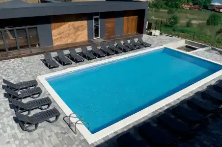 Manresa Garden - 7