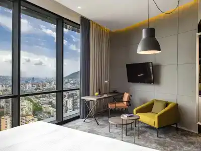Pullman Tbilisi Axis Towers - 5