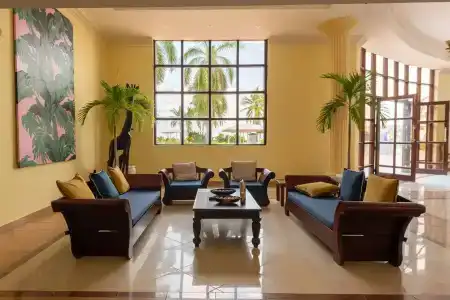Golden Tulip - 27