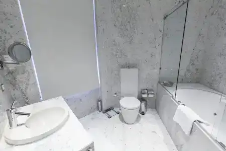 Tomtom Suites - 3