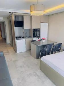Aymira Suite - 18