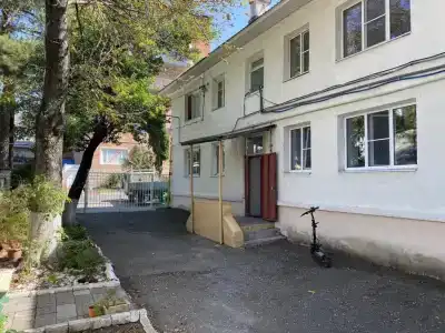 103 Горького 27 - 18