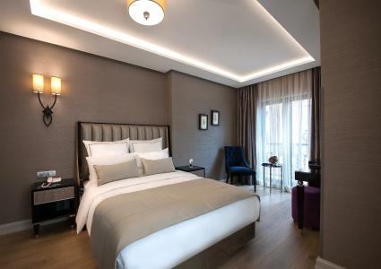 Le Petit Palace - Special Category - 40