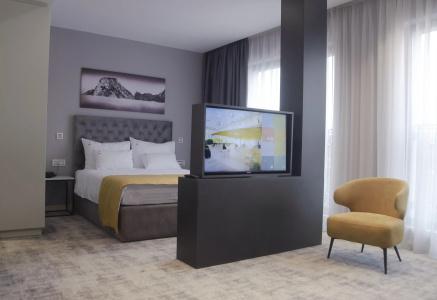 H41 Luxury Suites - 32