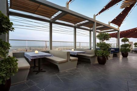 Wyndham Garden - 33