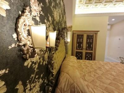 Impero Vaticano Suites Guest House - 28