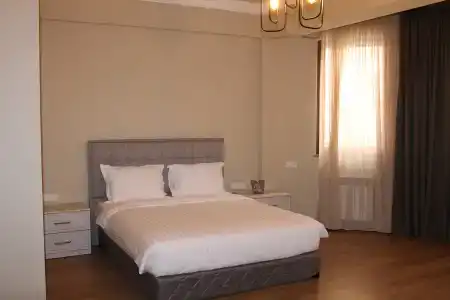 A Yerevan - 2