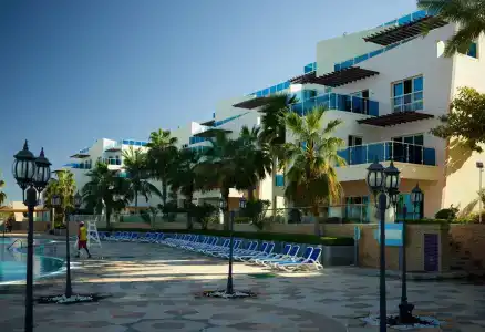 Radisson Blu Resort, Fujairah - 14