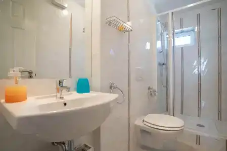 Toldi Panzio Hévíz - 12