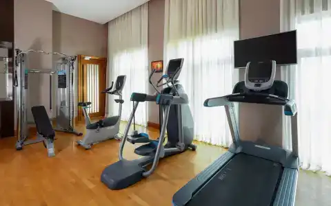 Sheraton Baku Intourist - 36