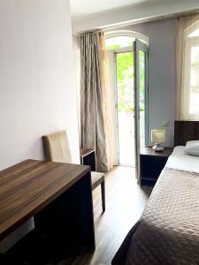 Dcorner - 21