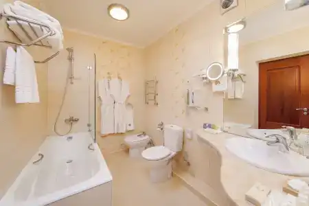 Crowne Plaza Krasnodar Centre - 14