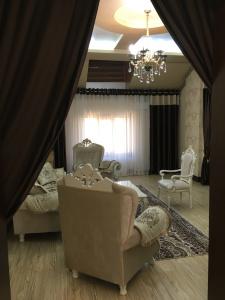 Caravan Castle Boutique - 108