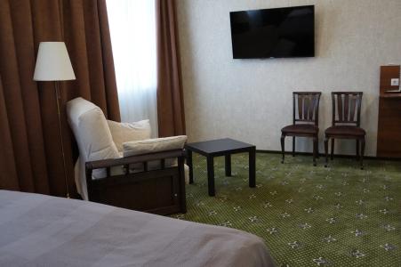 Нефтяник - 46