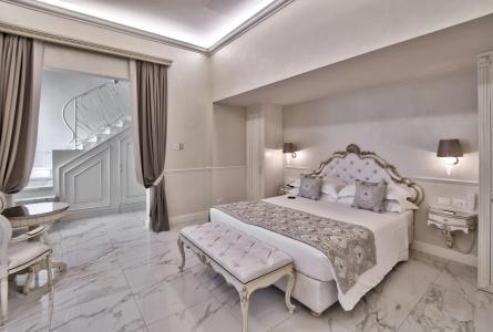 The Moon Boutique & Spa - 61