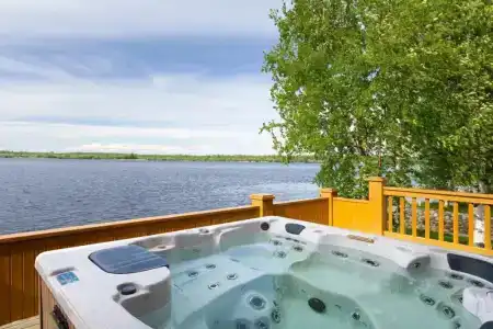 Рыбак с семьей - 2