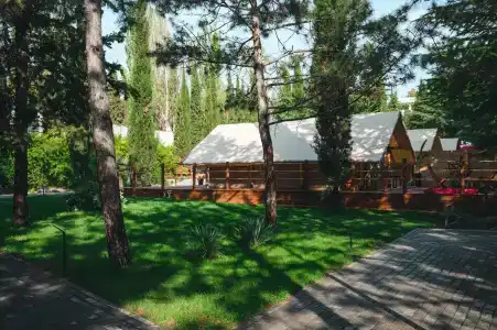 Московский - 15