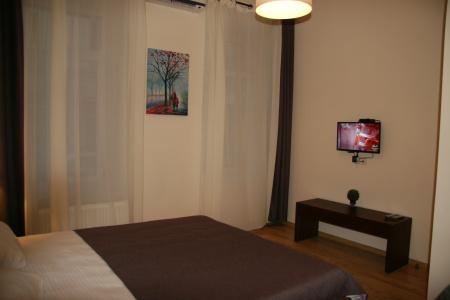 Midtown & Hostel - 7