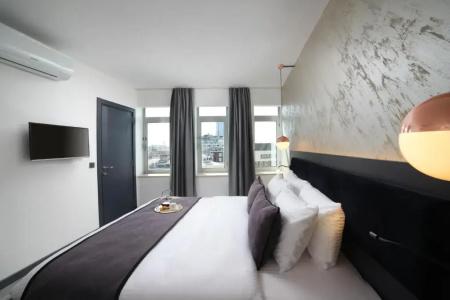Seya Suites - 32