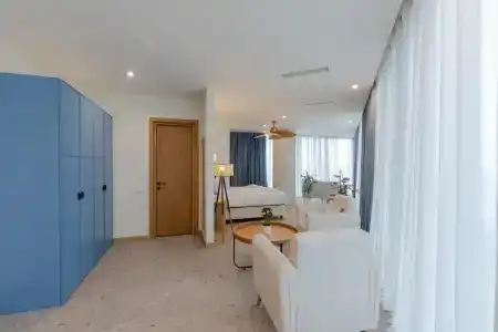 MiraMar Luxury Residences - 21