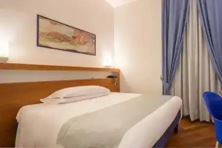 Best Western Plaza - 3