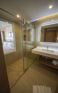 Luxotel Beach Resort & Spa - 55